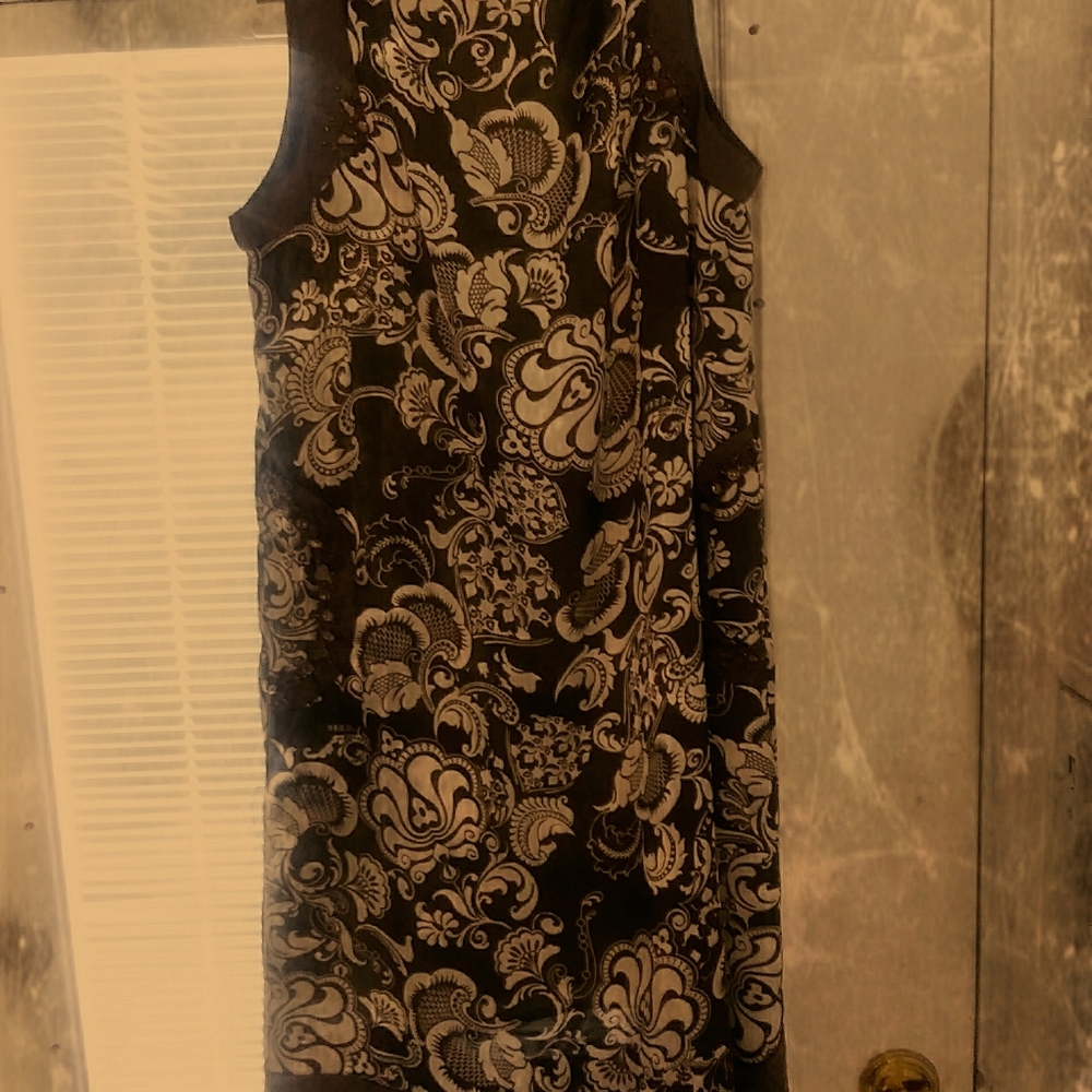 Gorgeous jeweled floral pattern dress